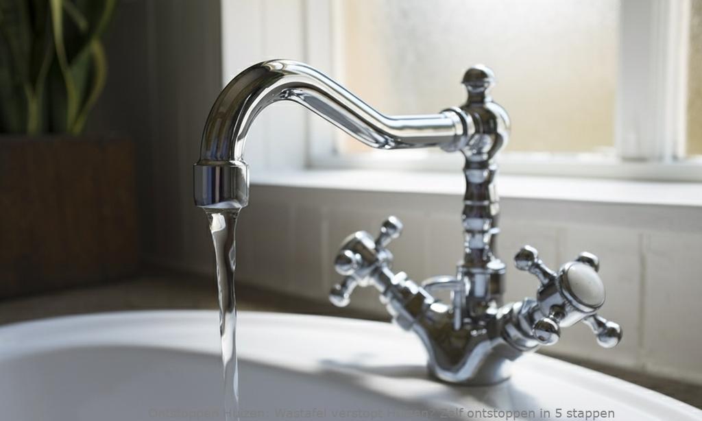 Wastafel verstopt Huizen? Zelf ontstoppen in 5 stappen